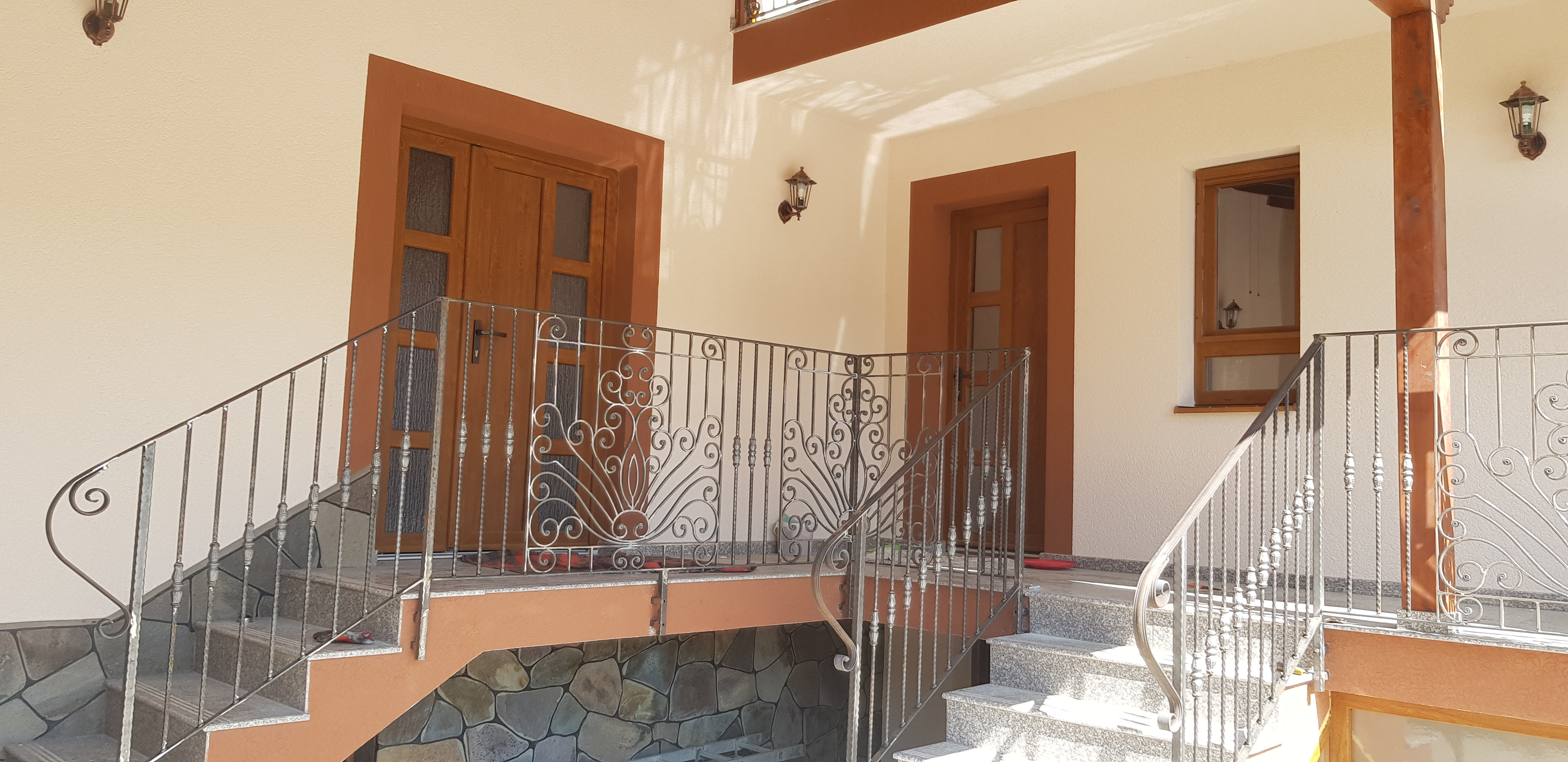 Balcoane si balustrazi