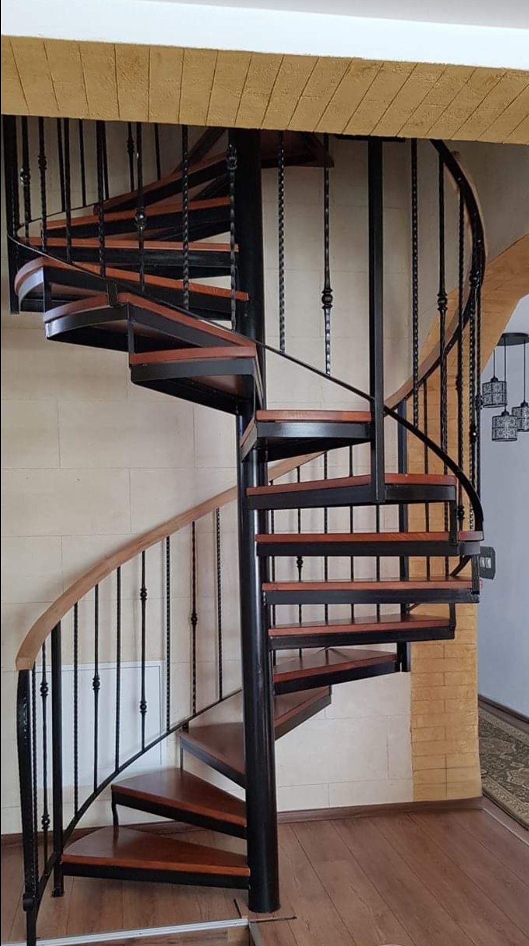 Balustrada interior motiv floral